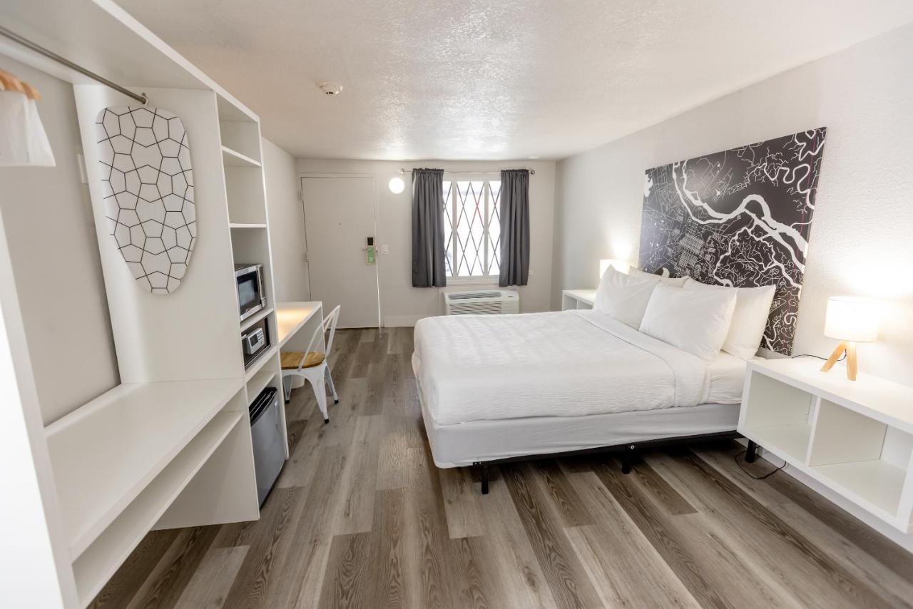 Golden Isles Inn & Suites Brunswick Eksteriør bilde